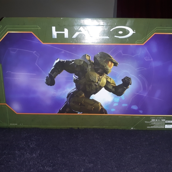 Action figures - Picture 3 of 3